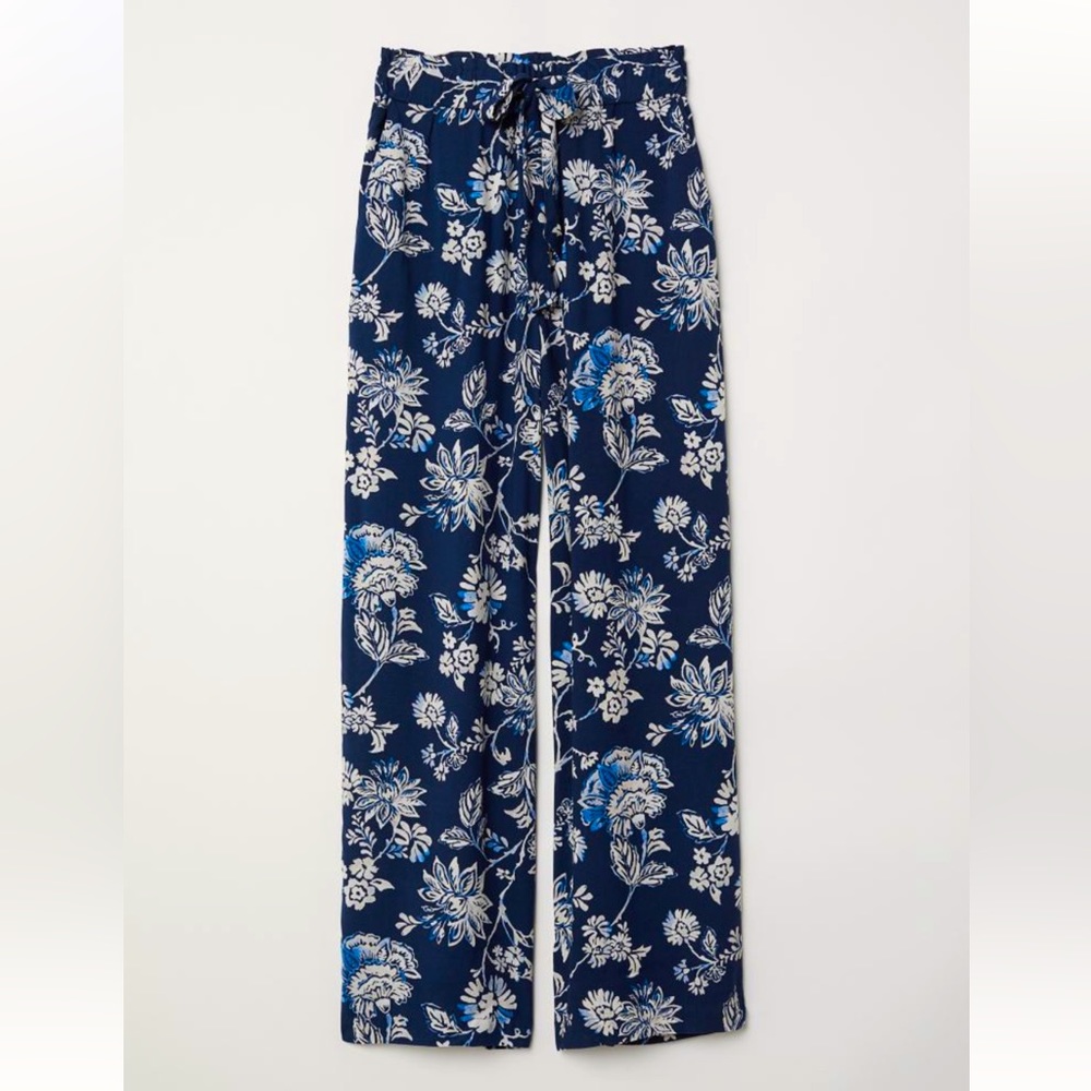 H&M Paper-Bag Pants Size 6